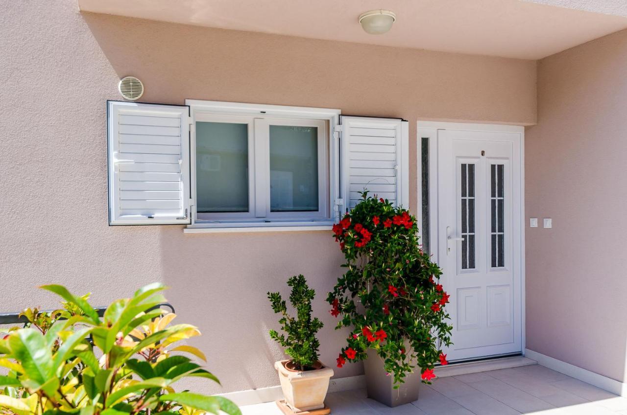 Adriatic Sunny Apartments Mlini Exterior photo