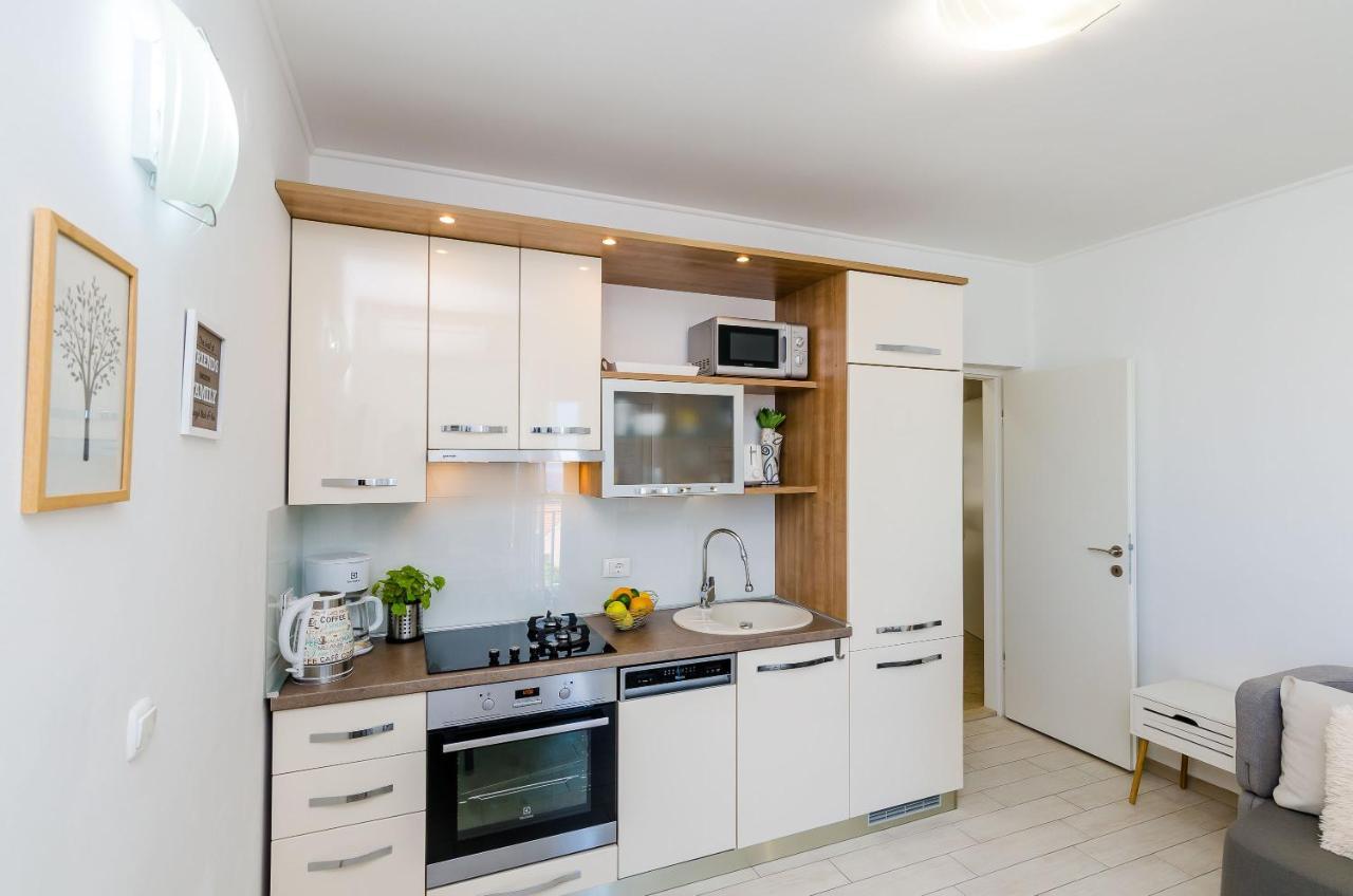 Adriatic Sunny Apartments Mlini Exterior photo
